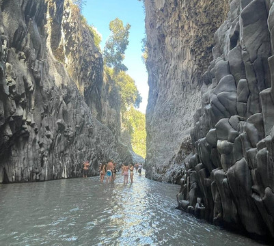 Euthymos Excursions-卡塔尼亚必去景点