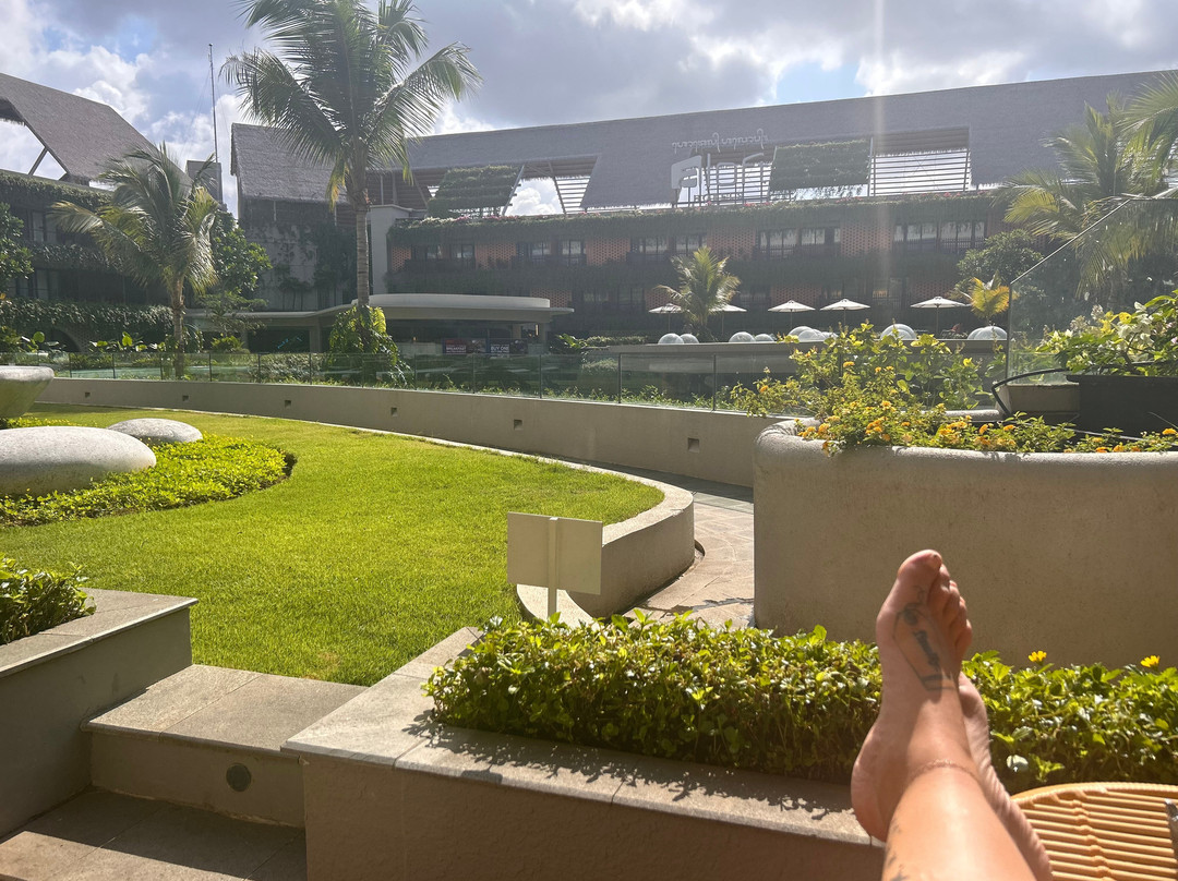 Yello Kuta Beachwalk Bali主图