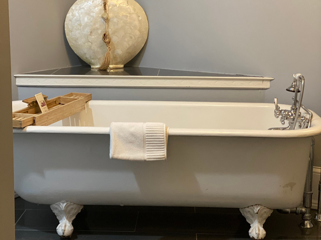 Saltair Inn Waterfront B&B主图