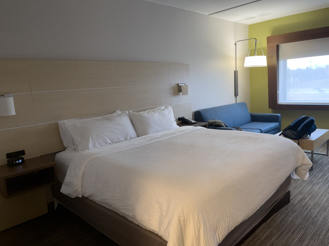 Holiday Inn Express & Suites Elizabethtown North by IHG主图
