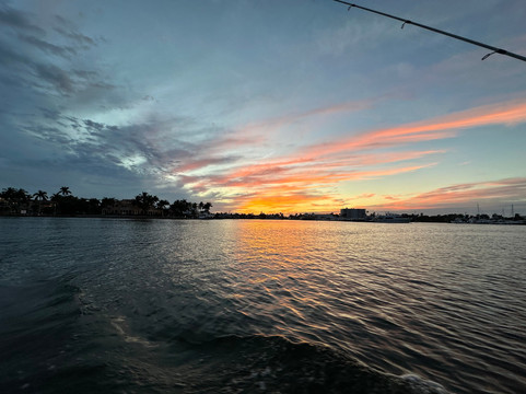 Captain Joey D Charters and Boat Rentals-那不勒斯必去景点