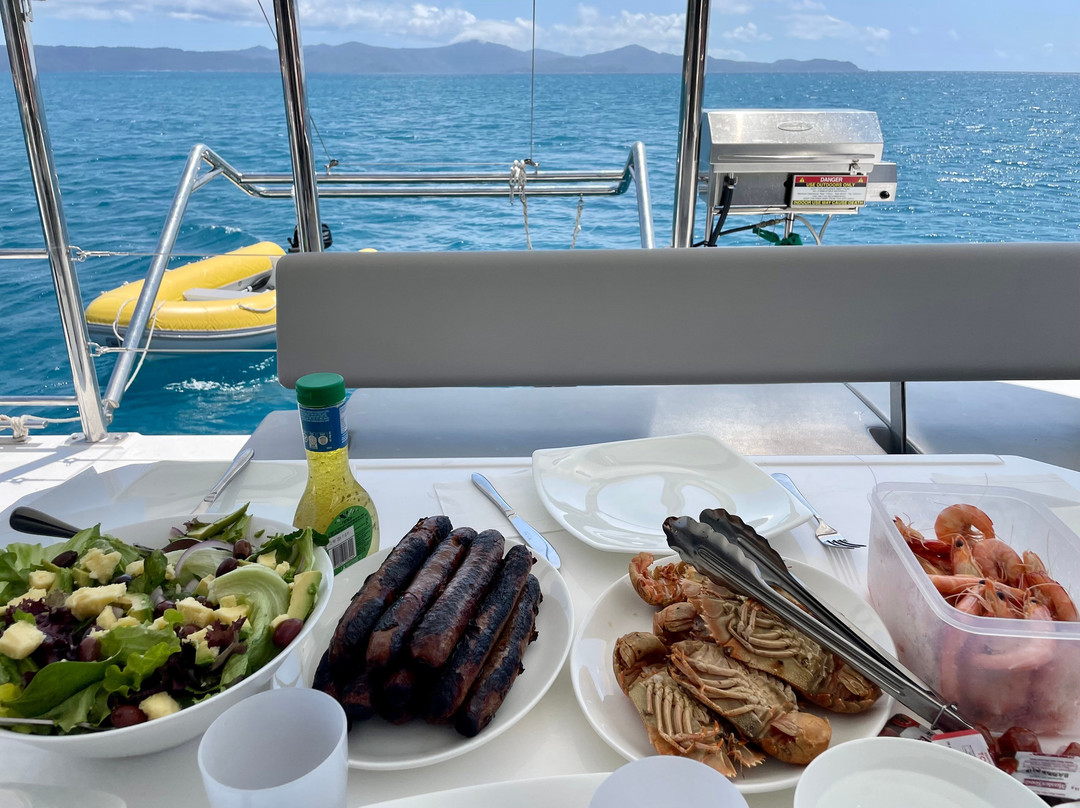 Sunsail Whitsundays-艾尔利滩必去景点