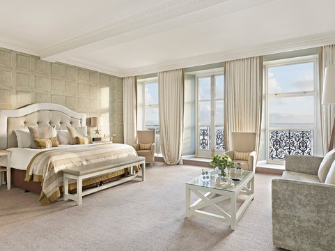 布莱顿大酒店主图