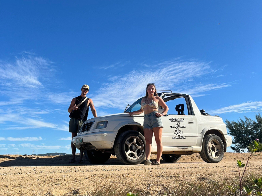 阿卡帝海滩客房酒店主图