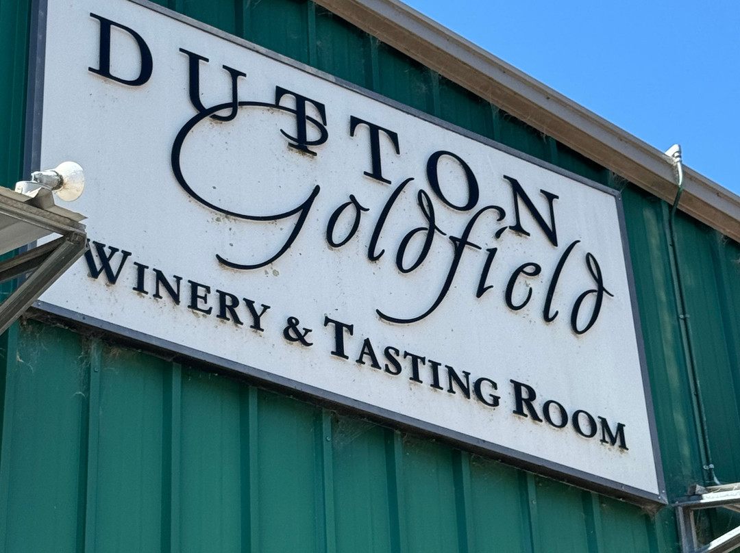 Dutton-Goldfield Winery景点图片