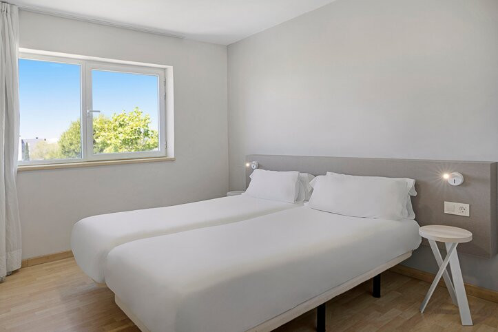 拉斯洛萨旅行酒店主图