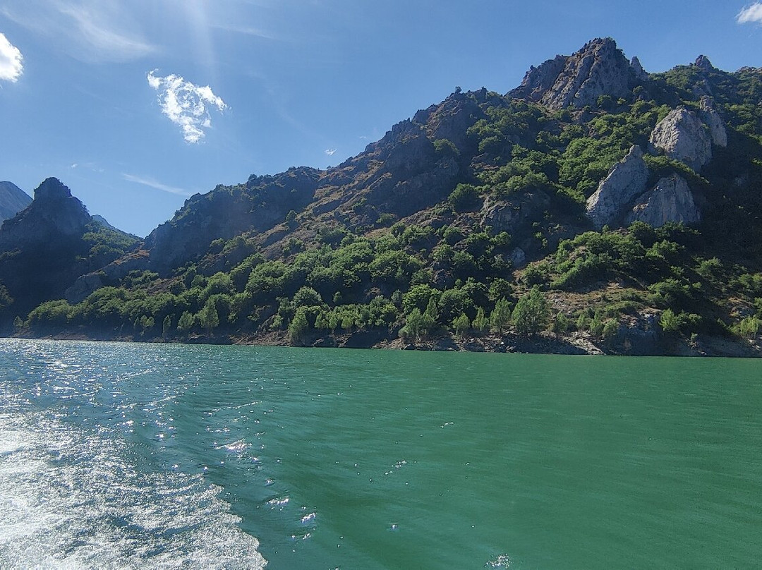 Riaño en Barco SL景点图片