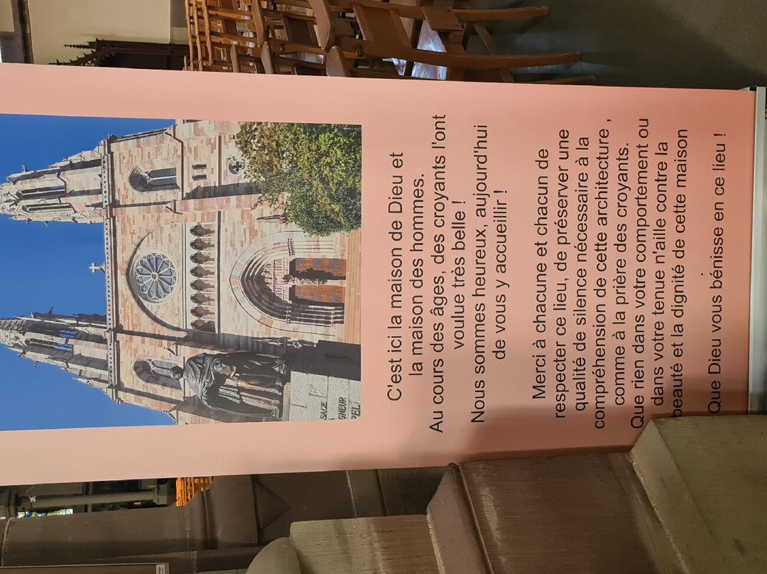 Église Saints Pierre et Paul景点图片