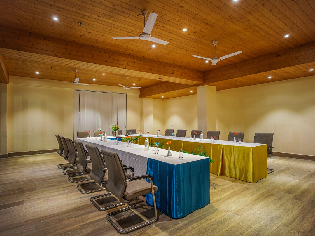 Oro Montana Hotels And Resort主图