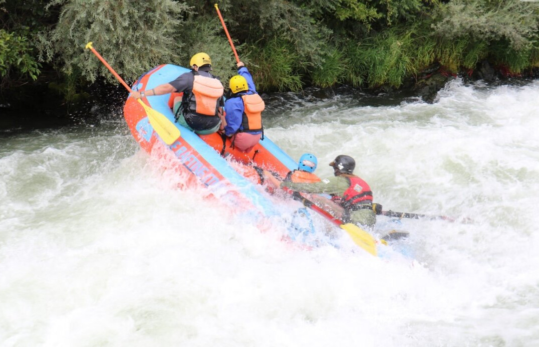 Rogue Rafting Company-Gold Hill必去景点