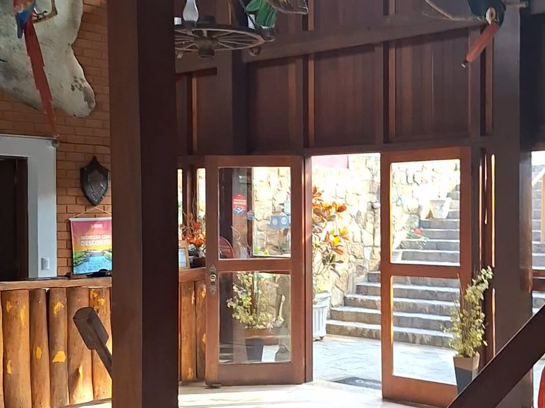 Pousada Golden House主图