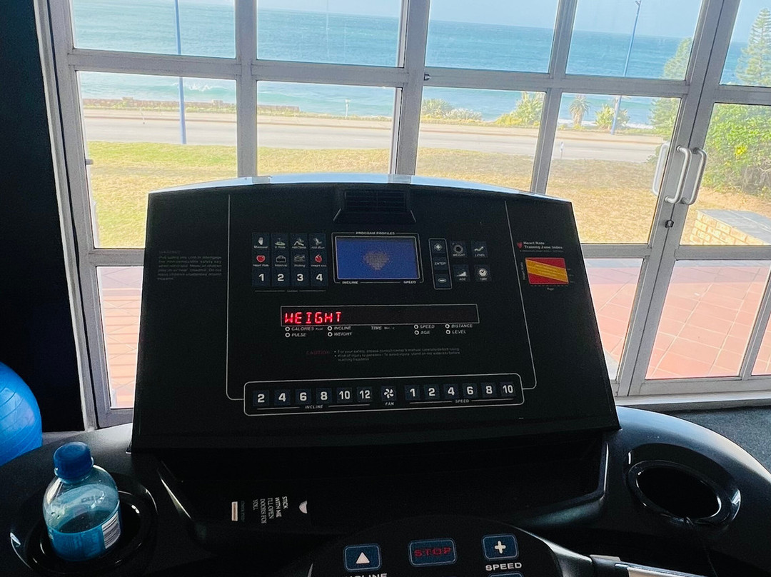 伊丽莎白港万怡酒店主图