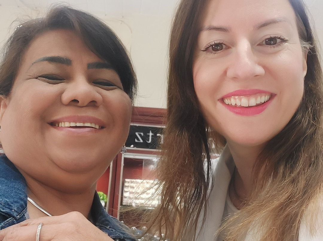 Jewels by Kris-朱诺必去景点