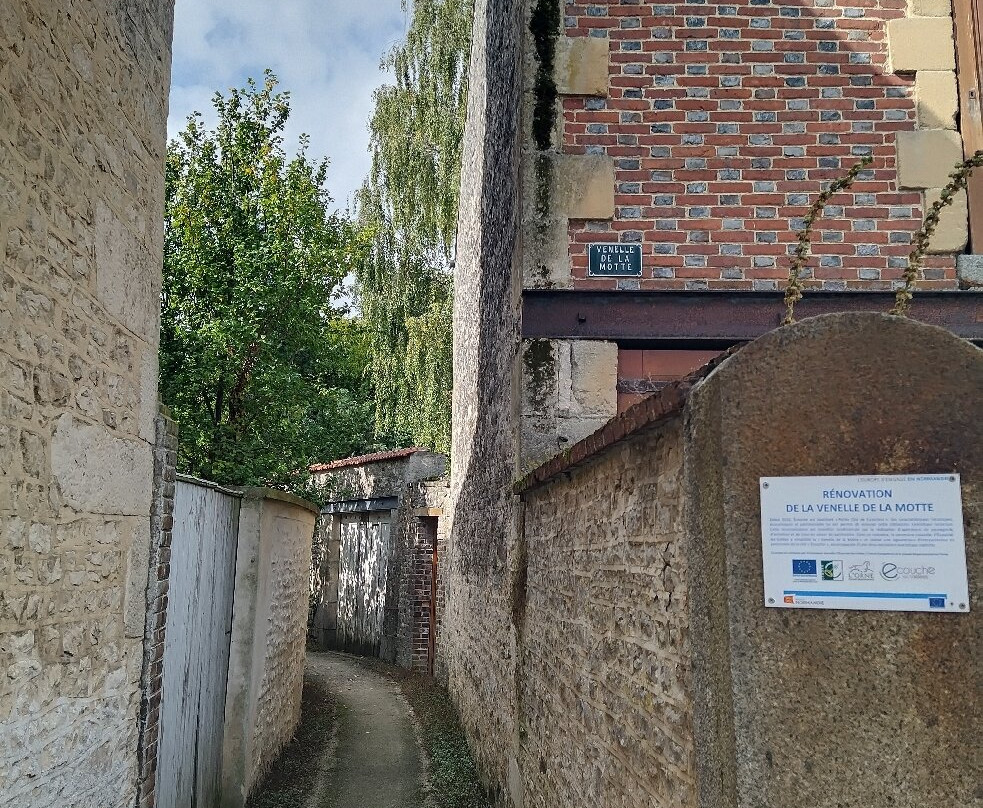 Eglise Notre Dame景点图片