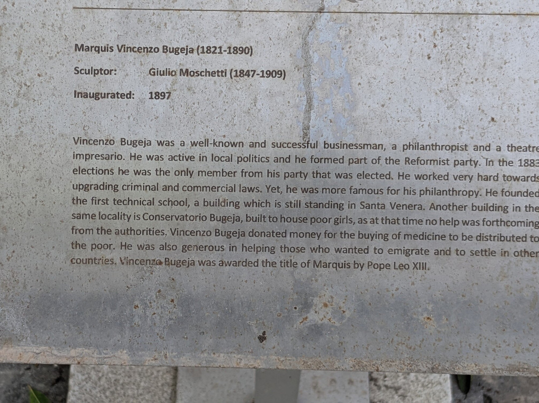 Marquis Vincenzo Bugeji Monument-Floriana必去景点