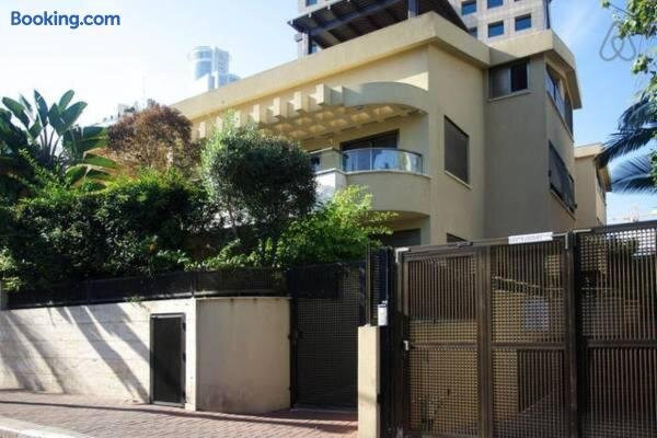 Shelly's Home Boutique Apartments