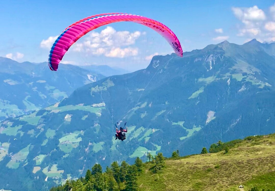 Fly Tux - Paragleiter Tandemflüge-图克斯必去景点