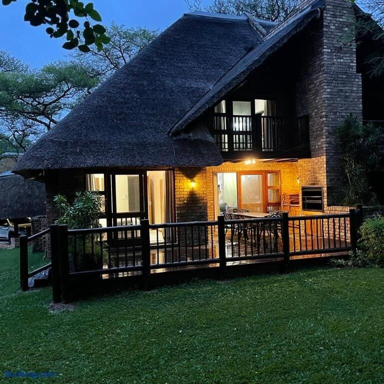 Inyamatane - Kruger Park Lodge