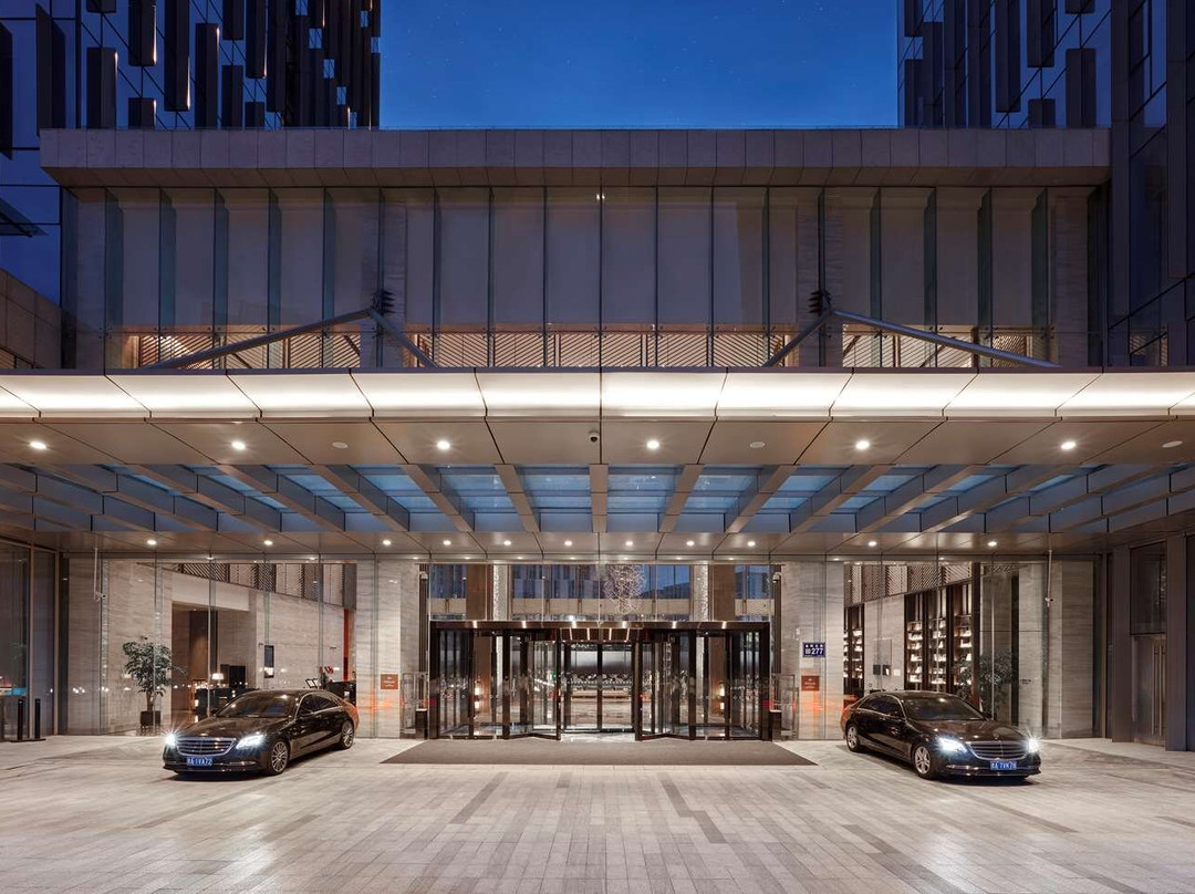 贵阳东景希尔顿酒店主图