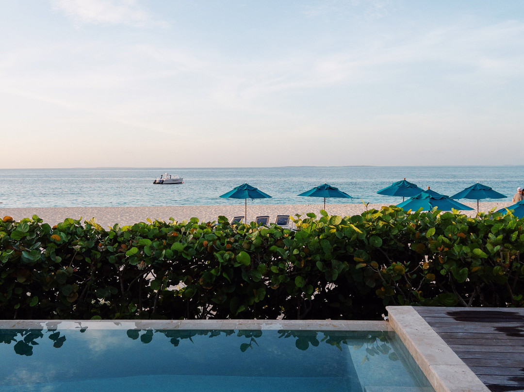 Meads Bay Beach Villas主图