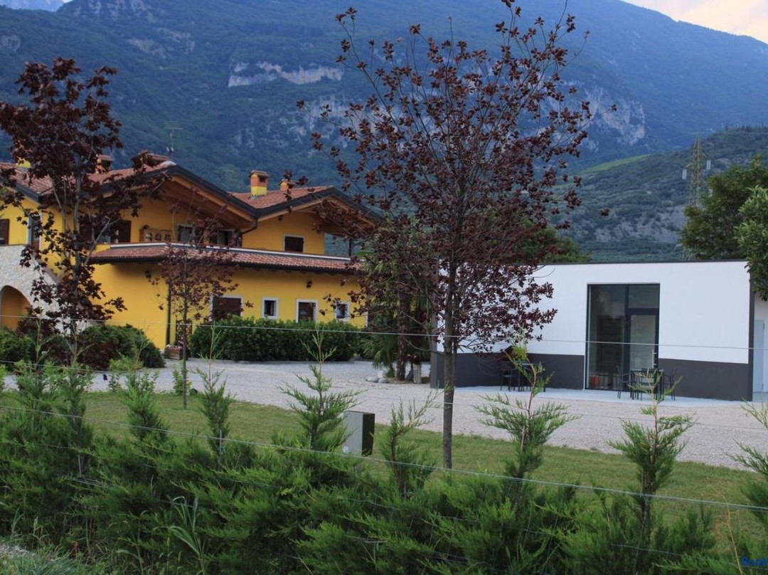 B&B Arcosole