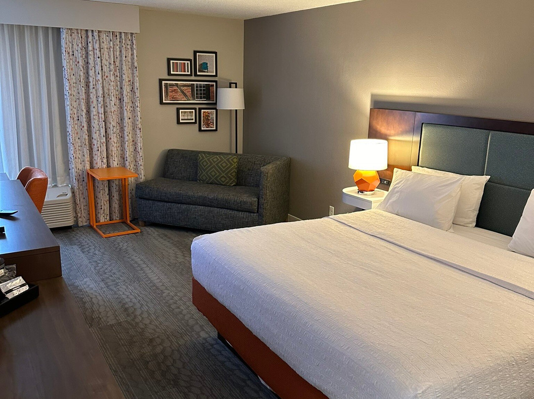 贾斯珀希尔顿恒庭酒店主图