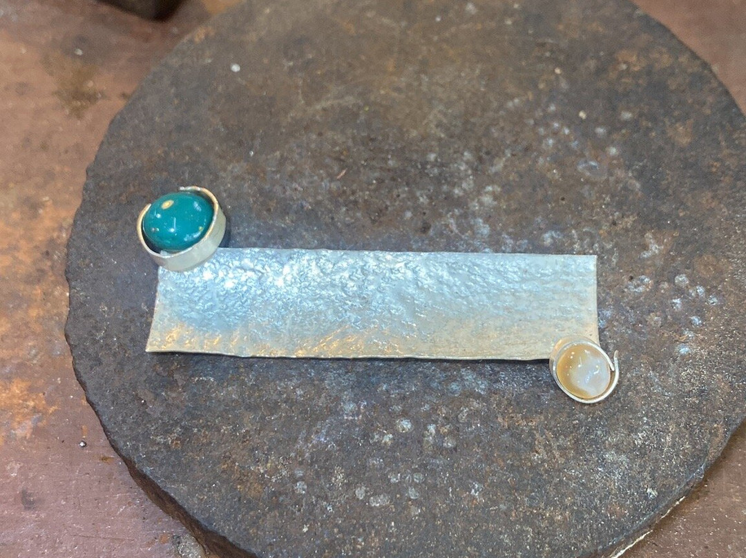 Dragonfly Silver Jewellery Making景点图片