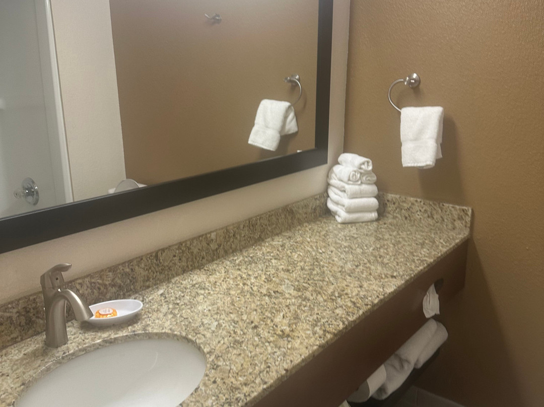 Northfield Inn, Suites & Conference Center主图