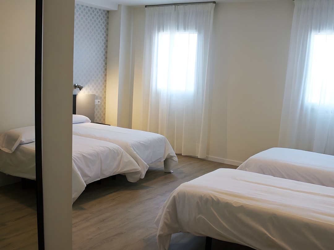 Hotel Checkin Urban Nevada主图