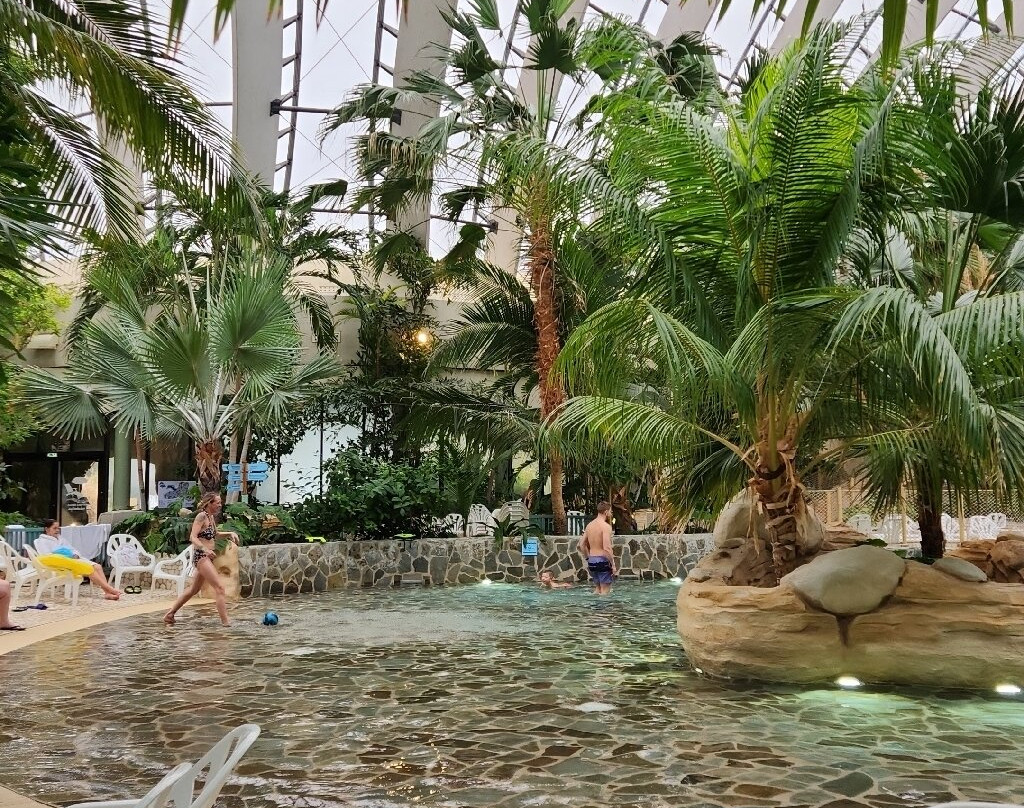 Spa Center Parcs - Les Trois Forêts-阿蒂尼必去景点