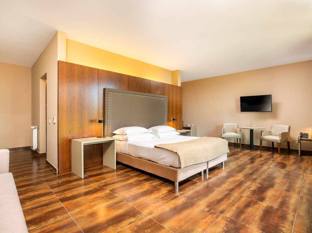 NAU Morgado Golf & Country Club主图