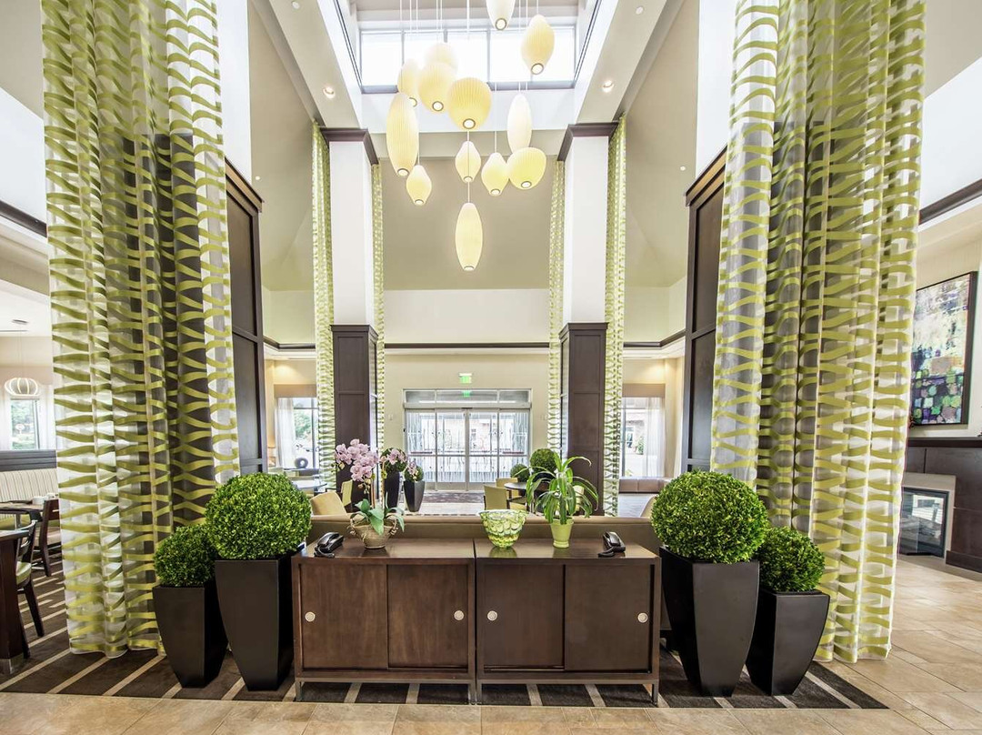 Hilton Garden Inn Raleigh-Cary主图