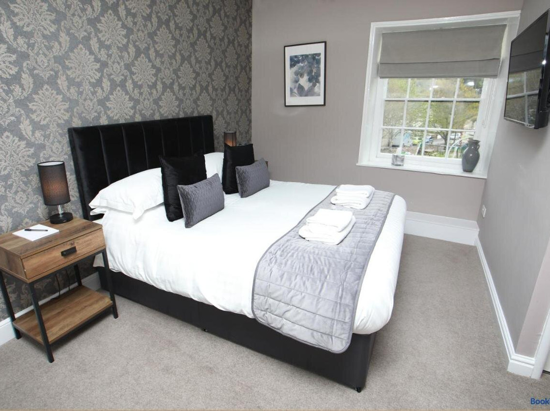 Oyo Glyn Valley Hotel