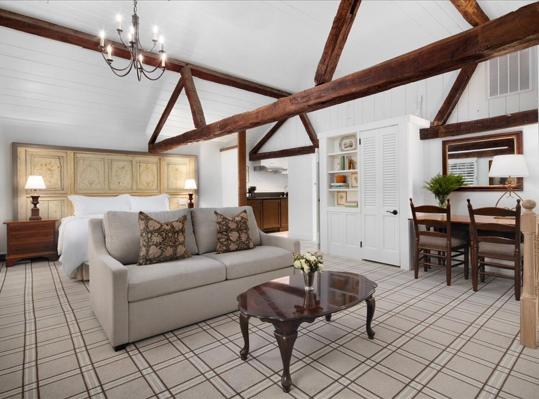 Golden Plough Inn at Peddler's Village主图