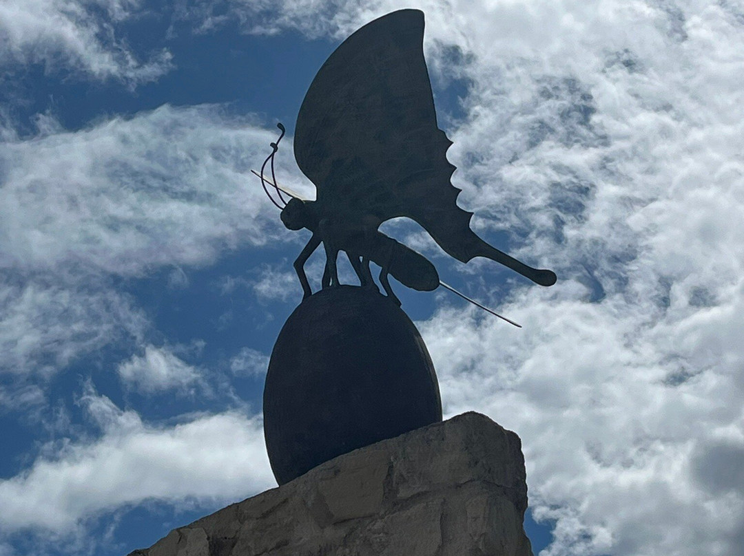 Mikri Salamina Sculpture Park-Fasoula必去景点