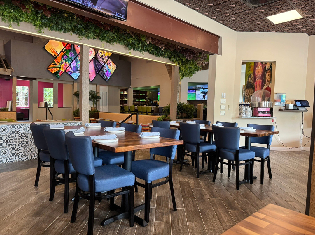 Casa Azteca Mexican Grill