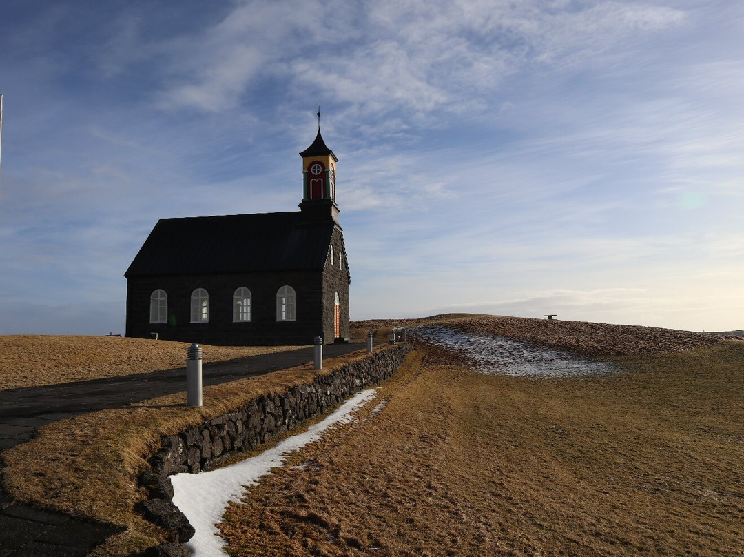 Hvalsneskirkja-Sandgerdi必去景点