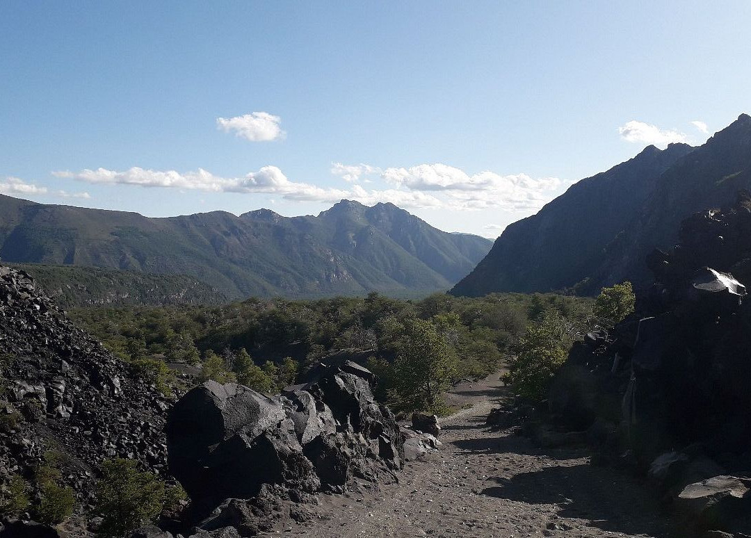 Laguna del Huemul-Pinto必去景点