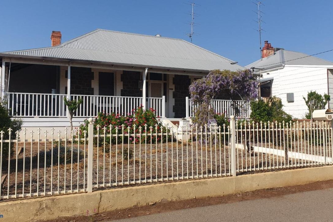 Roseneath Cottage