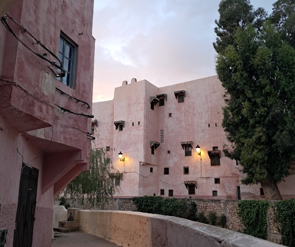 Sefrou Tour Guide-Sefrou必去景点