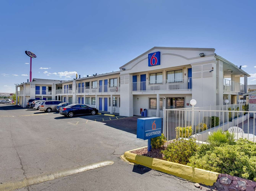 Santa Teresa酒店住宿-Motel 6 El Paso West