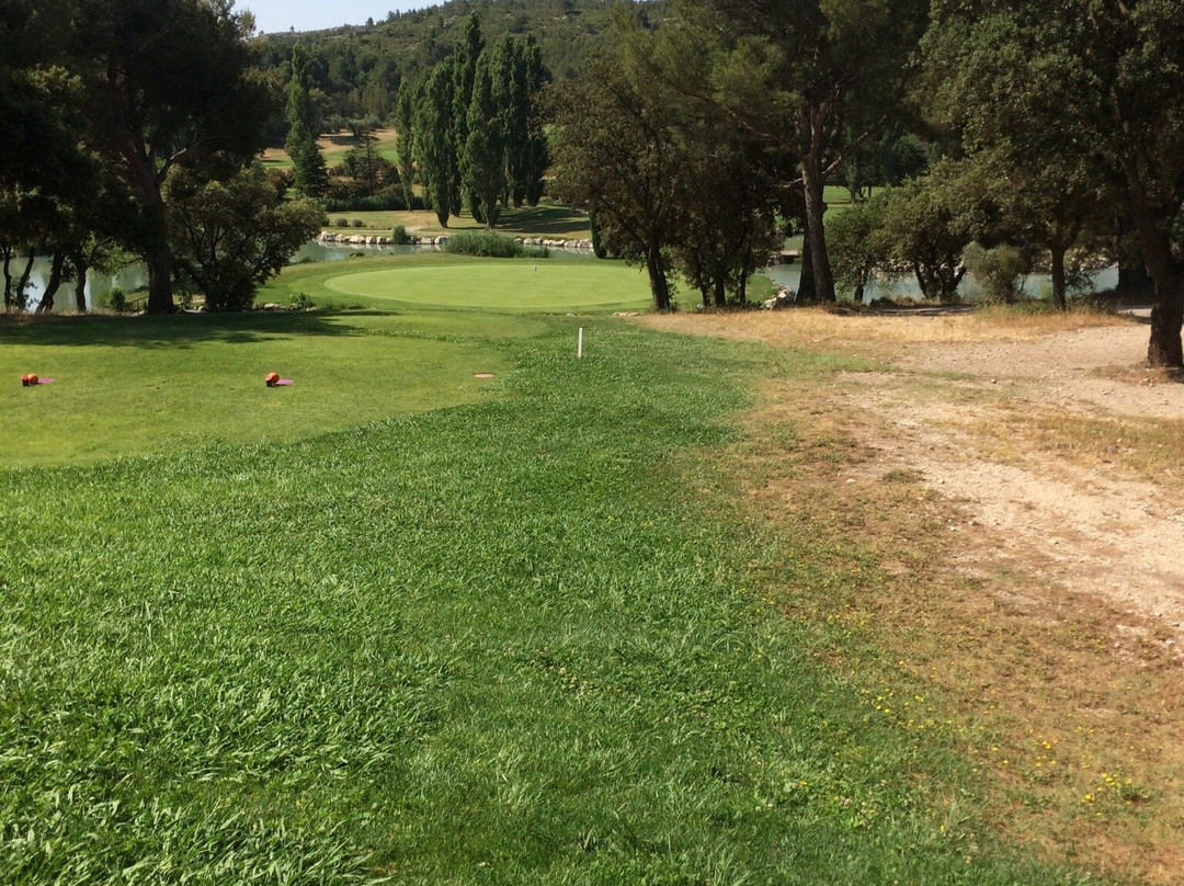 Golf de Servanes-Mouries必去景点