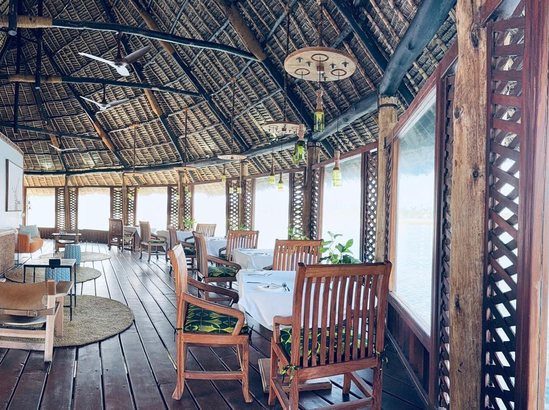 Isaraya Luxury Over Water Villas主图