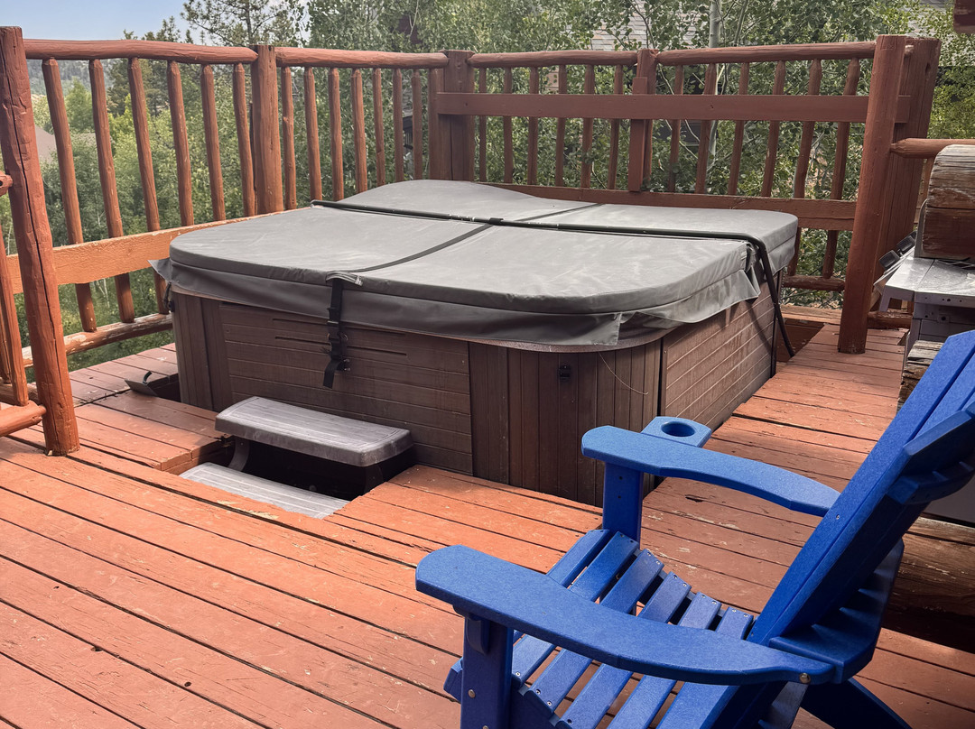 Saddle & Surrey Motel主图