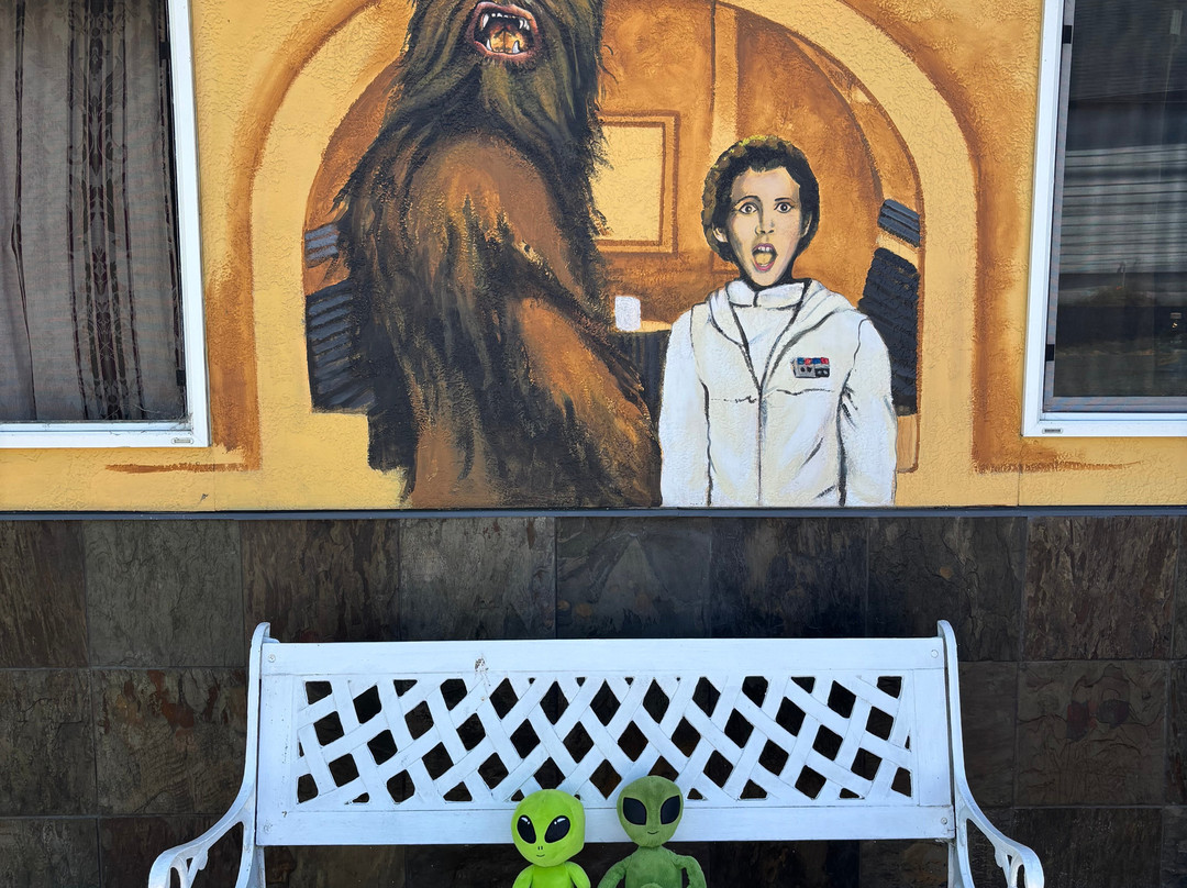 Itty Bitty Inn主图