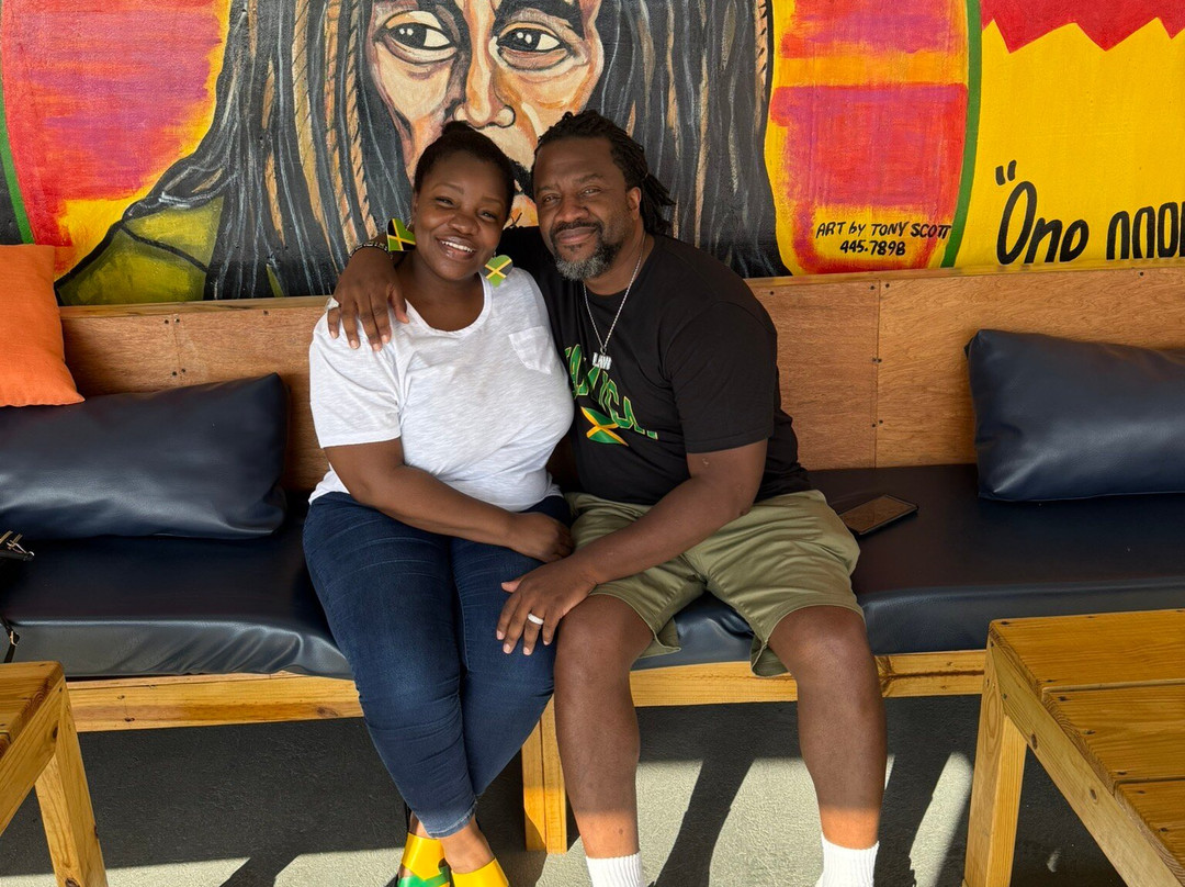 Nostalgia Day Club-蒙特戈贝必去景点