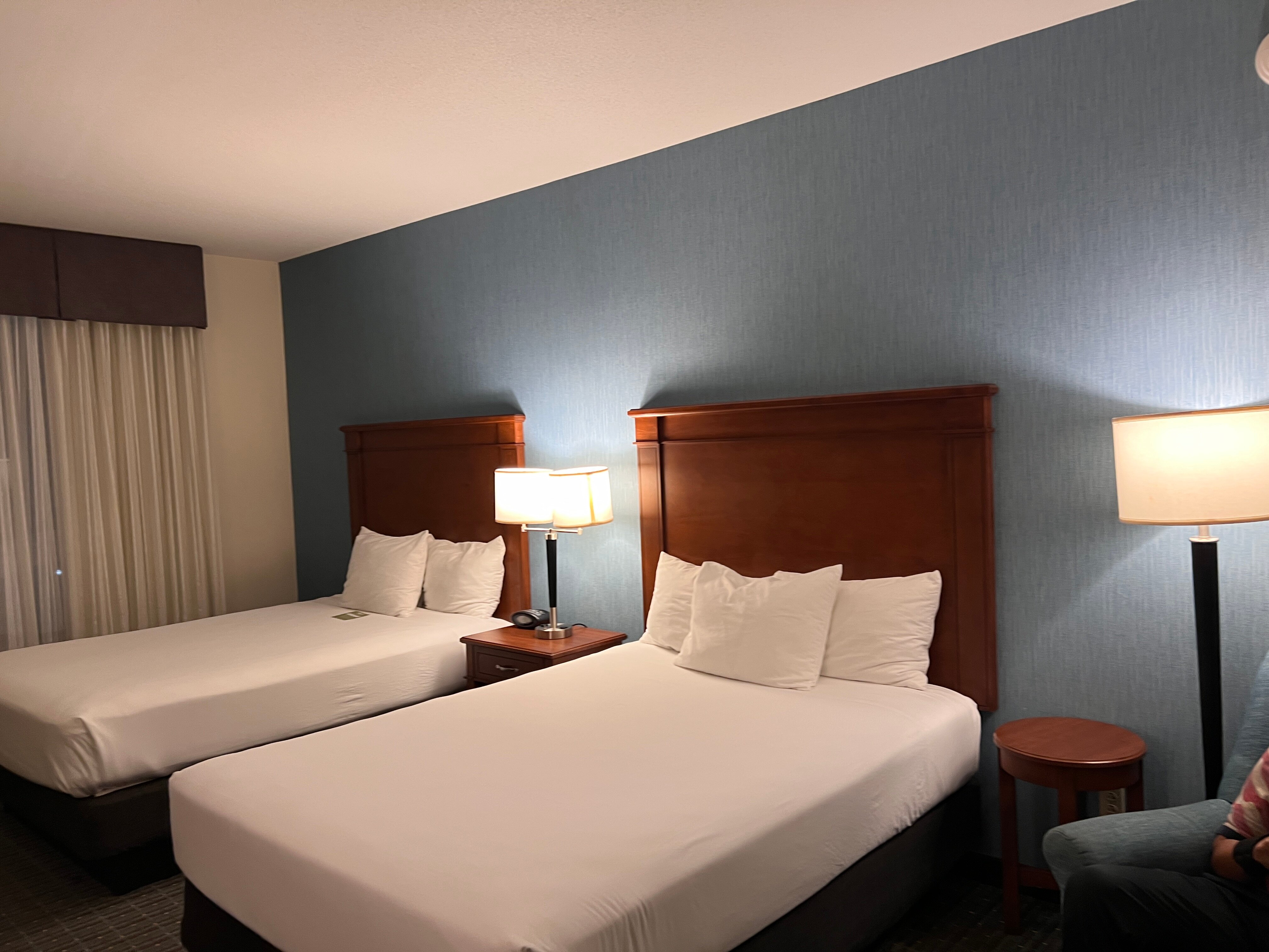 Drury Inn & Suites St. Louis Brentwood-客卧