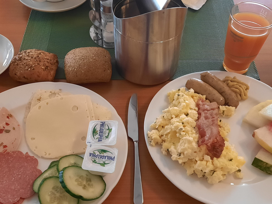 科鲁兹博登湖酒店主图