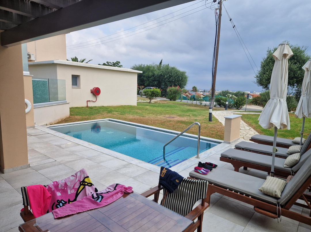 Louis St. Elias Resort & Waterpark主图