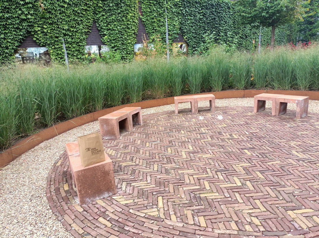 Van Gogh Village Museum-纽南必去景点